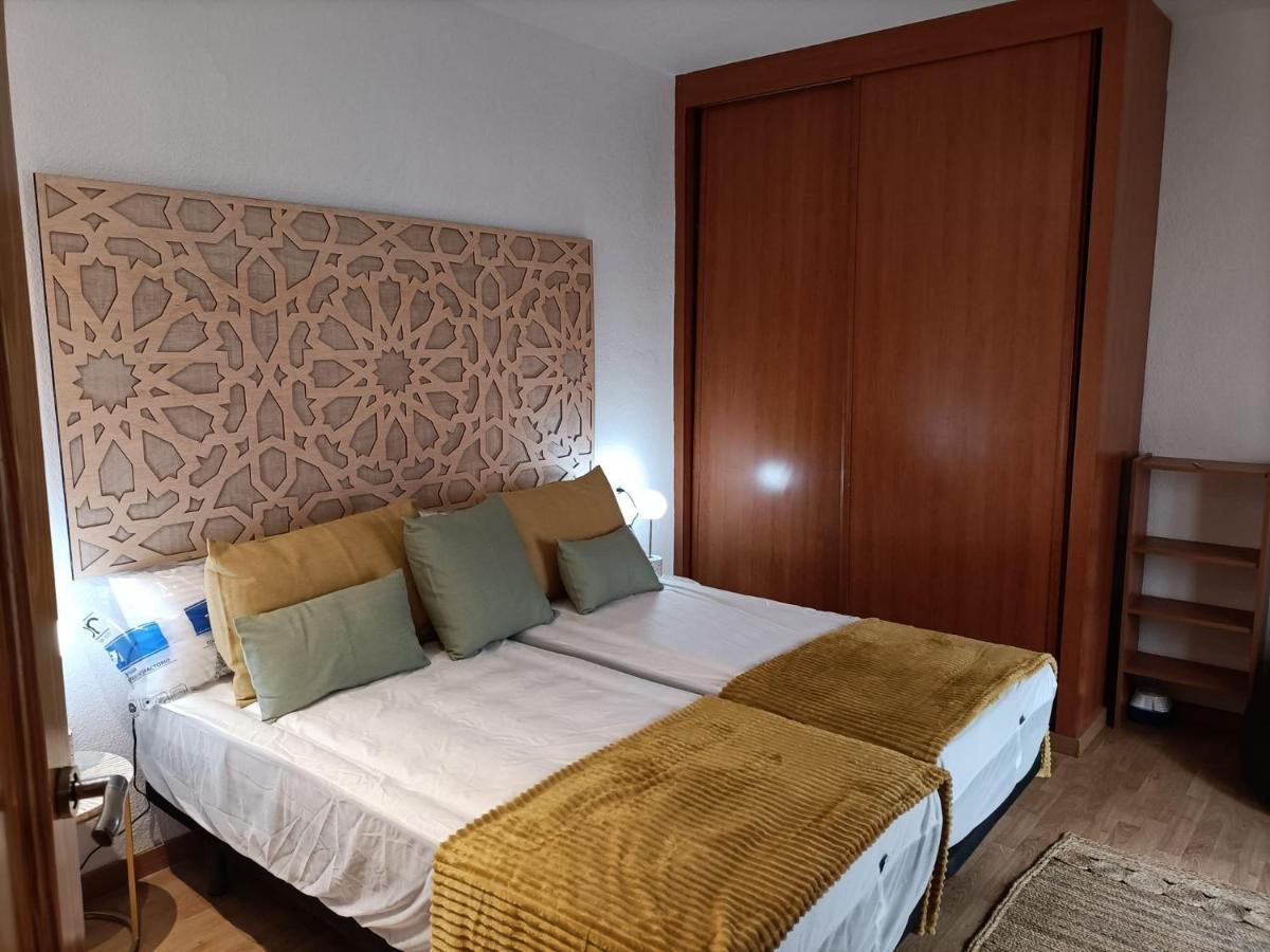 Apartamentos Alma Гранада Екстериор снимка