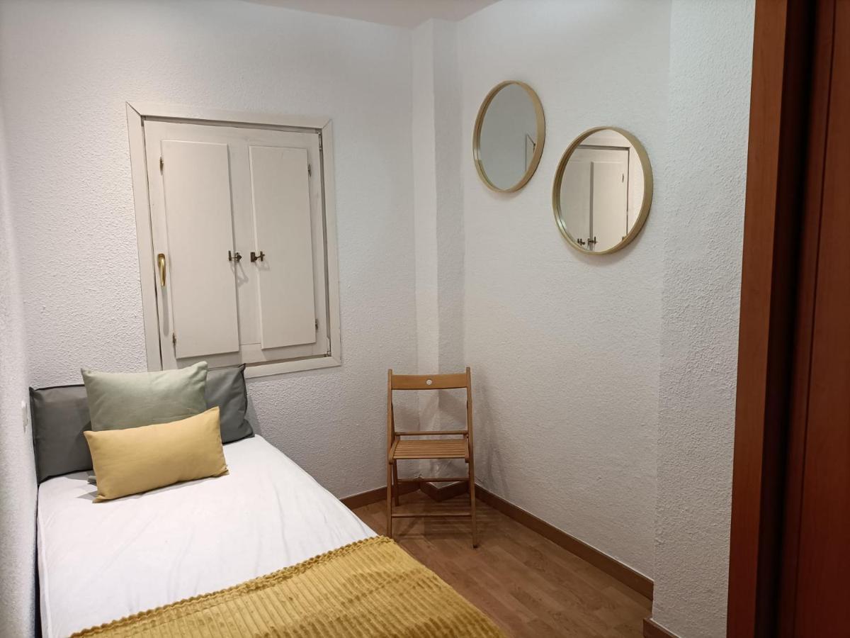 Apartamentos Alma Гранада Екстериор снимка