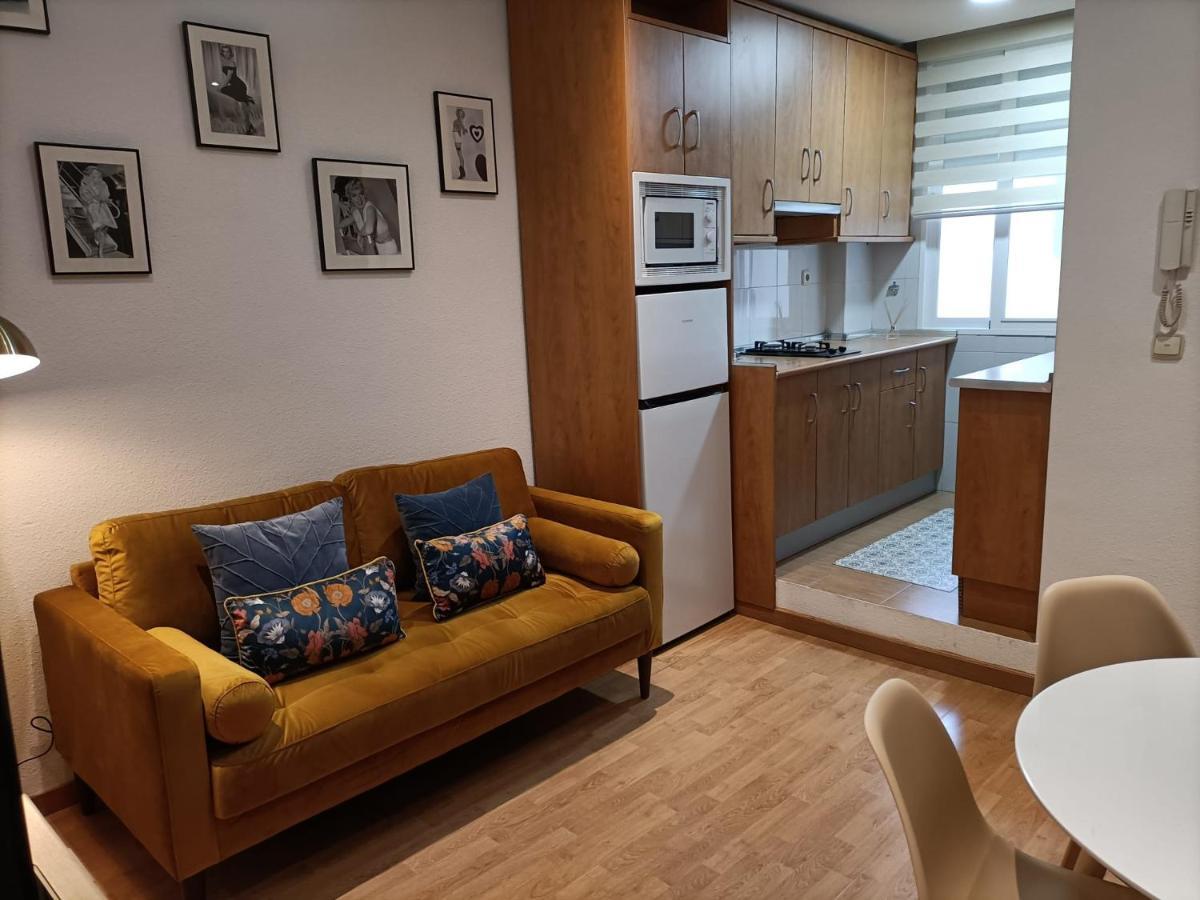 Apartamentos Alma Гранада Екстериор снимка